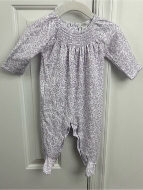 Kissy kissy floral sleeper 6-9m